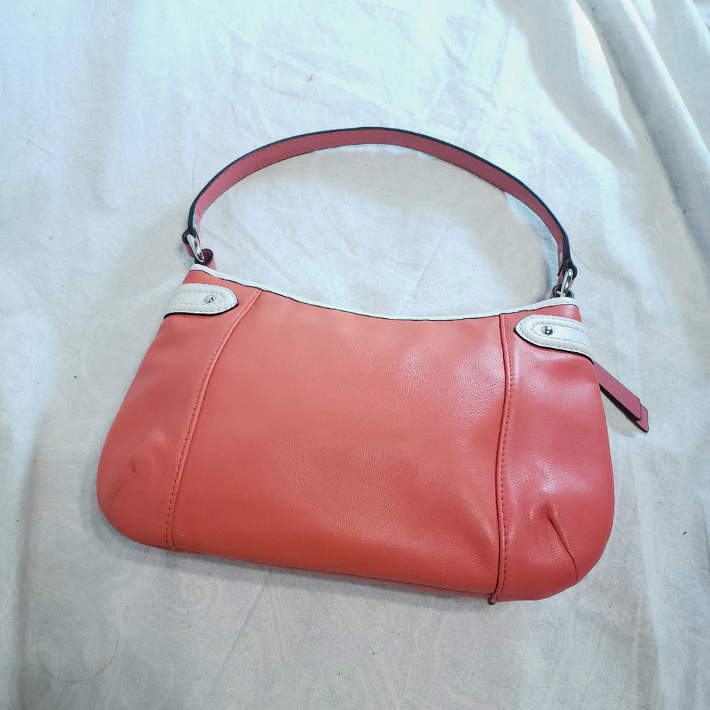 NWOT Coach Smooth Leather Shoulder - Picture 7 of 8